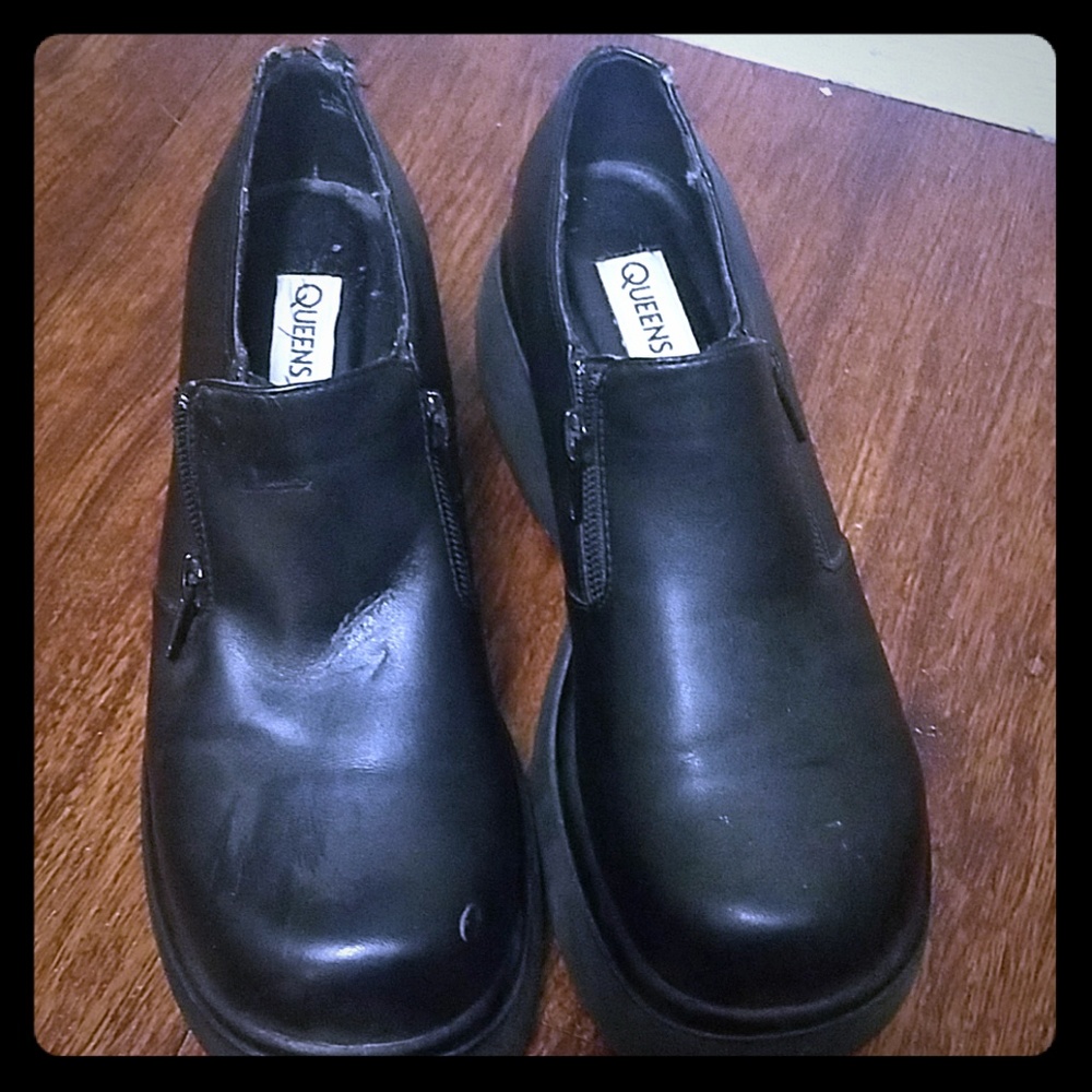 Queen's Road heeled shoes